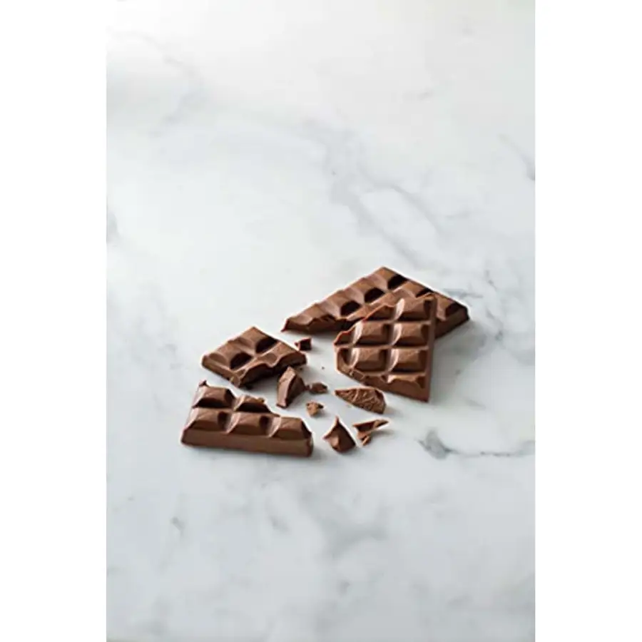 Cadbury Dairy Milk, Milk Chocolate, The Classic Creamy Taste, Chocolate Bar - case 100 g x 21 count - Image 6